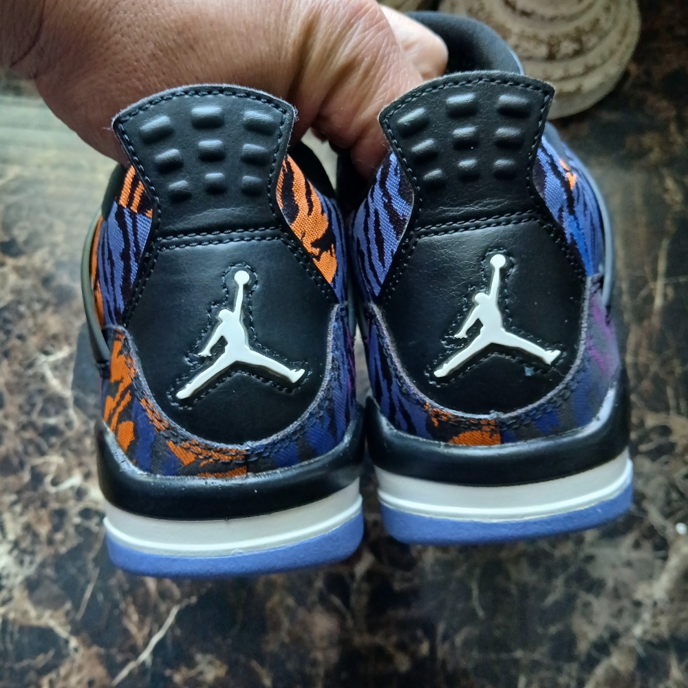 Jordan 4 Retro 'Rush Violet 'Streetwear/Lifestyle Shoes Size 4 Youth/5.5 Women - Picture 8 of 15